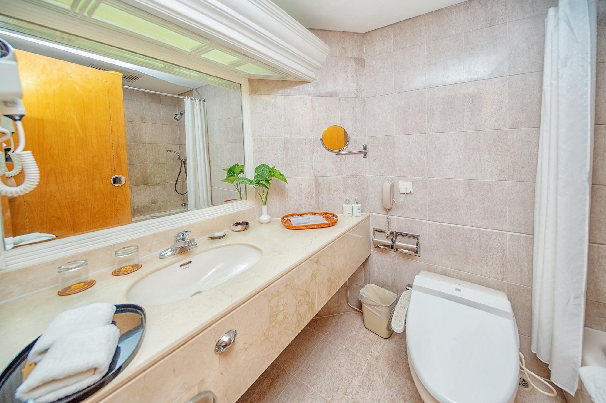 Hotel Silverland Đông Hoản Ngoại thất bức ảnh