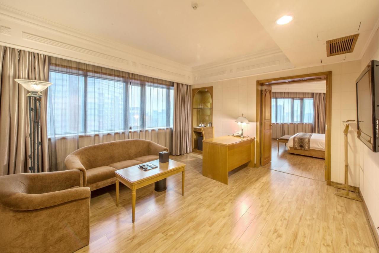 Hotel Silverland Đông Hoản Ngoại thất bức ảnh