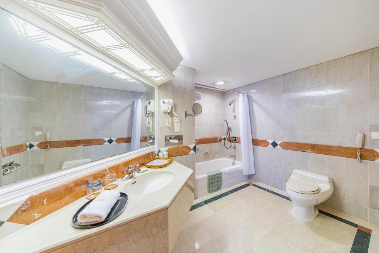 Hotel Silverland Đông Hoản Ngoại thất bức ảnh